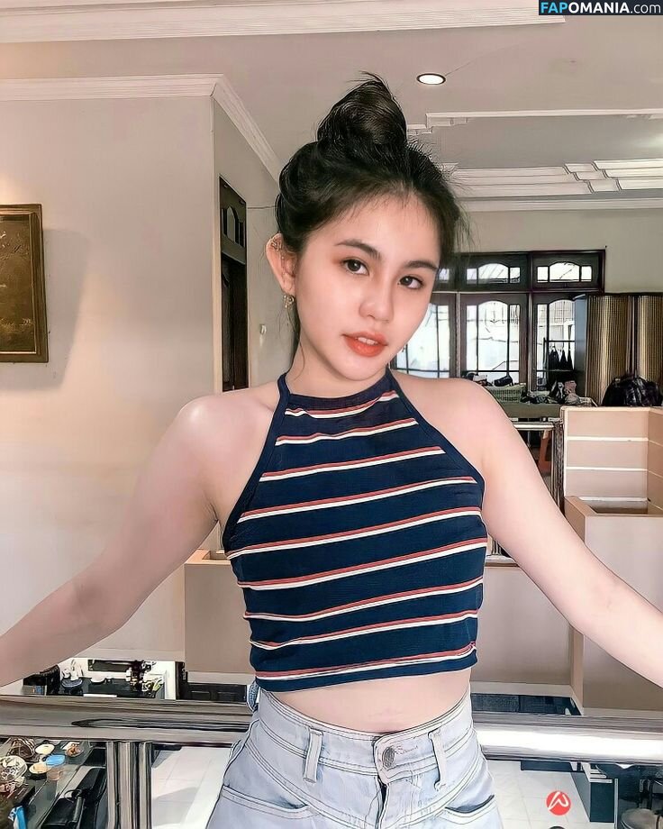 Zoe Levana ヌード OnlyFans  流出写真 #4