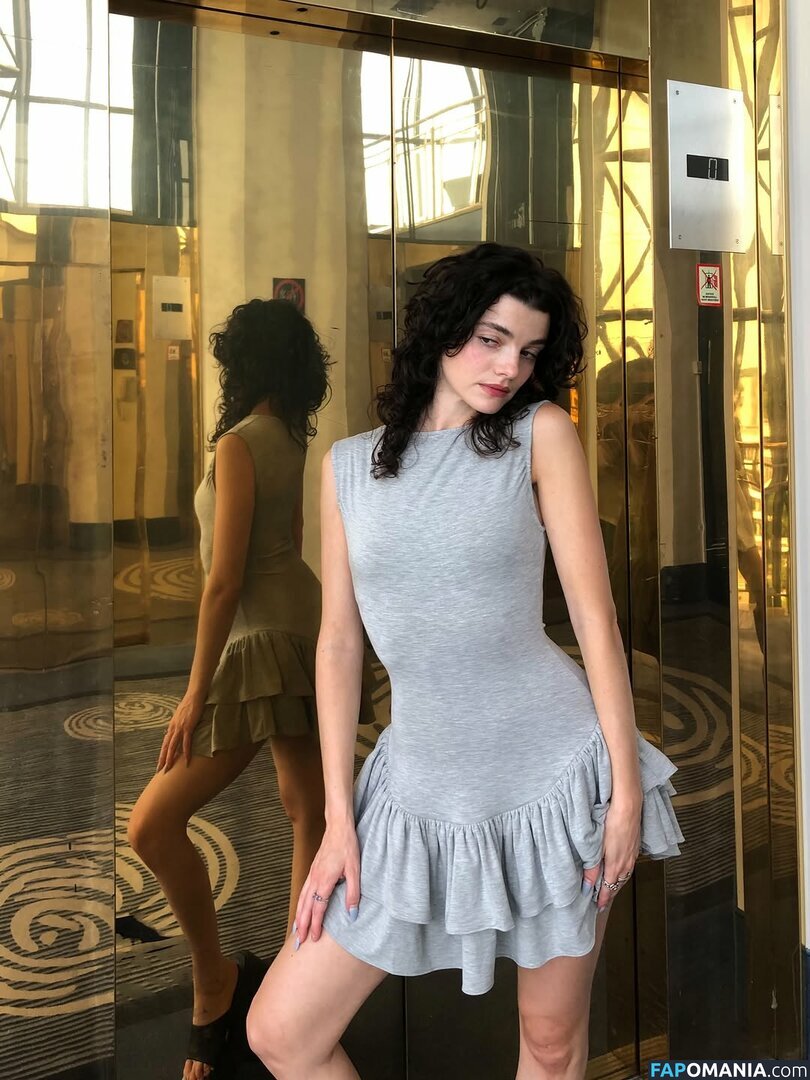 Zoe Steiner / https: / zoesteiner / zoesteiner2 ヌード OnlyFans  流出写真 #4