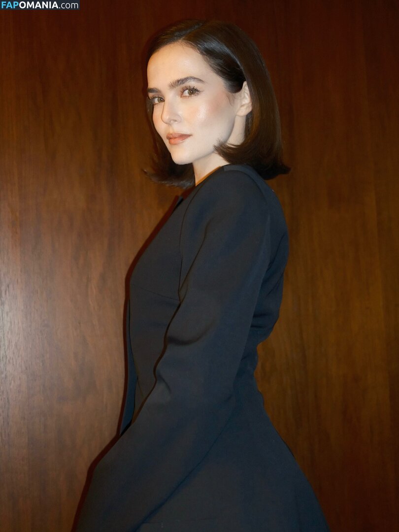 Zoey Deutch / zoeydeutch ヌード OnlyFans  流出写真 #354