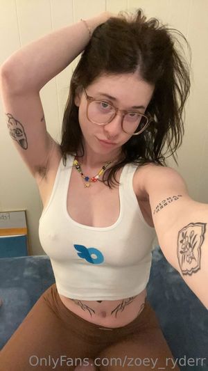 zoey_ryderr